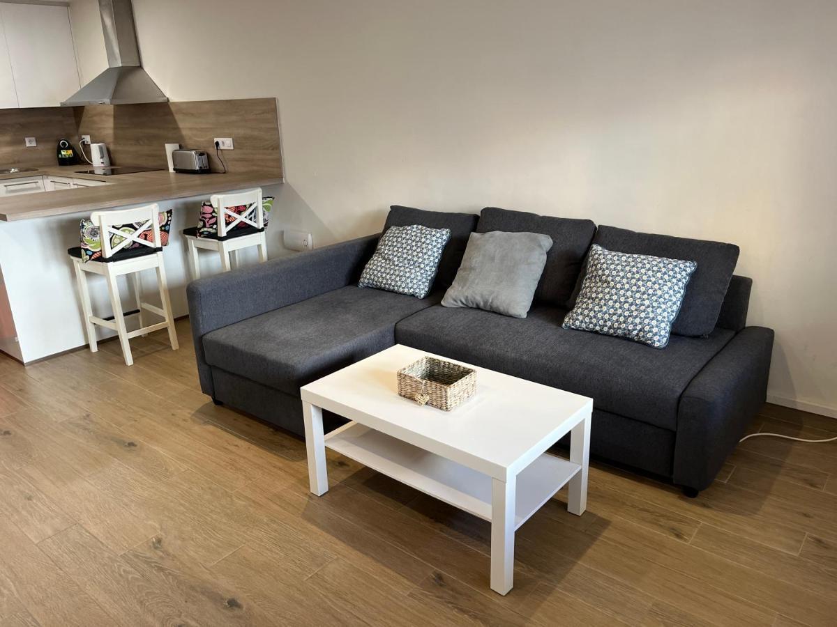 Apartamento En La Playa. Free Parking. Free Wifi L' Escala Eksteriør billede